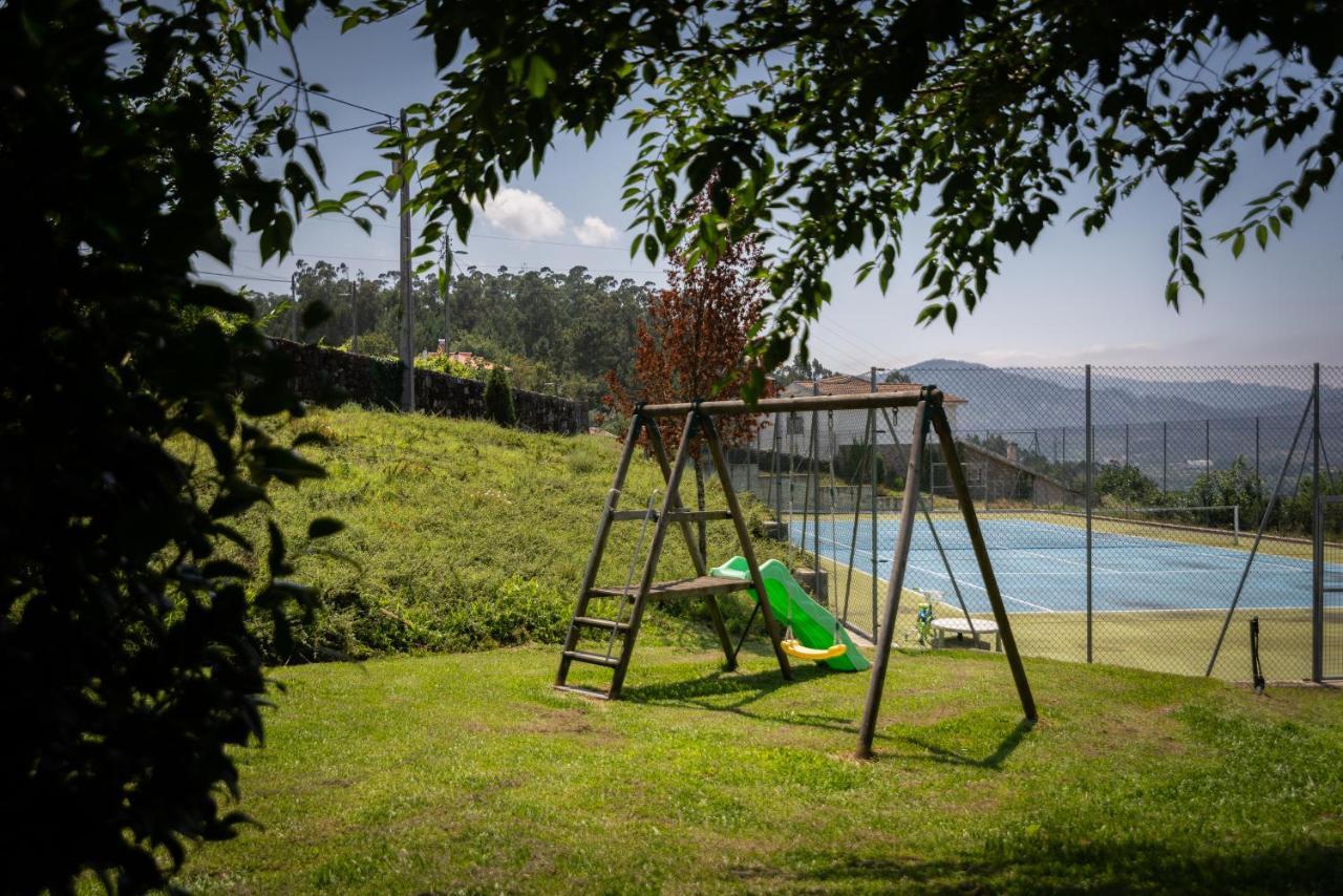 Paço da Torre de Figueiredo das Donas Exterior foto